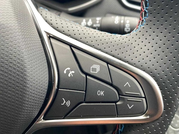 Used Renault Clio 2025 for sale - 75436352: Photo 25