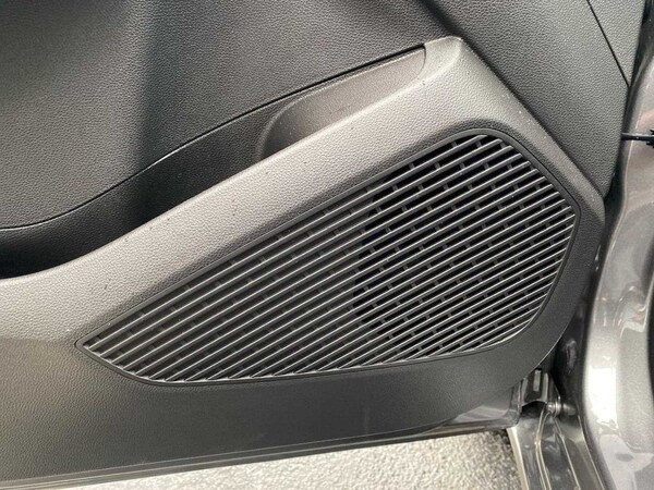 Used Renault Clio 2025 for sale - 75436352: Photo 30