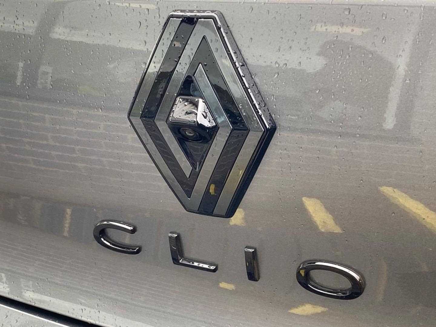 Vehicle 33