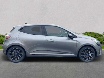 Used Renault Clio 2025 for sale - 75436352: Photo