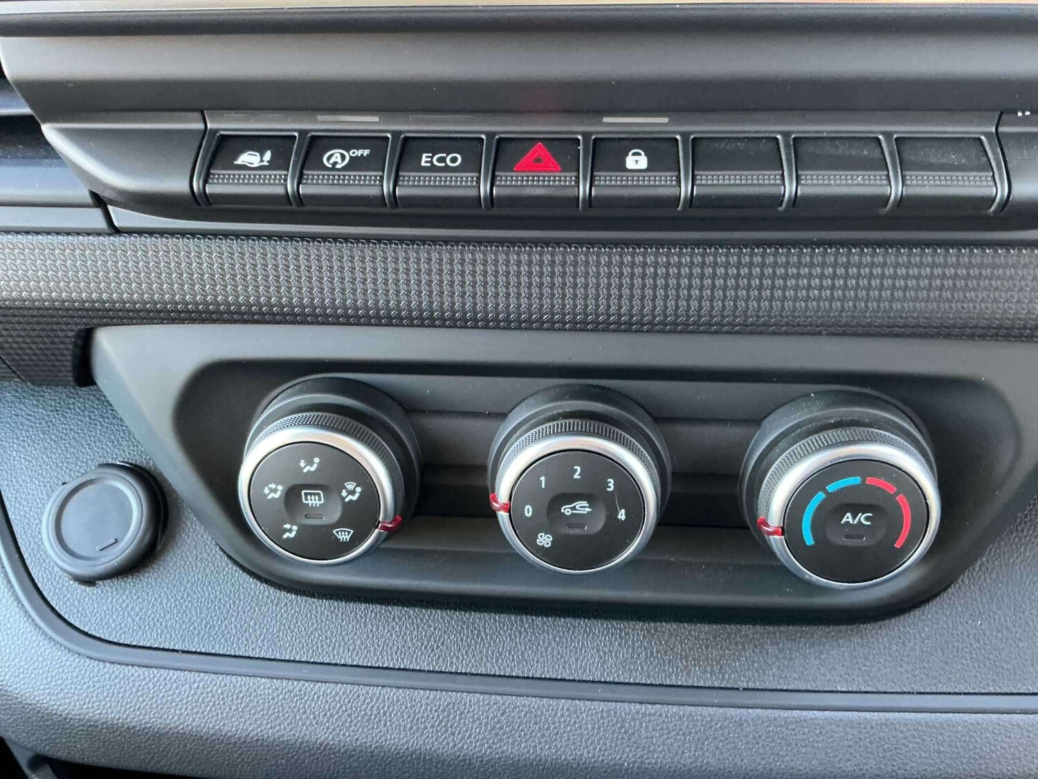 Used Renault Trafic 2024 for sale - 77003667: Photo 12