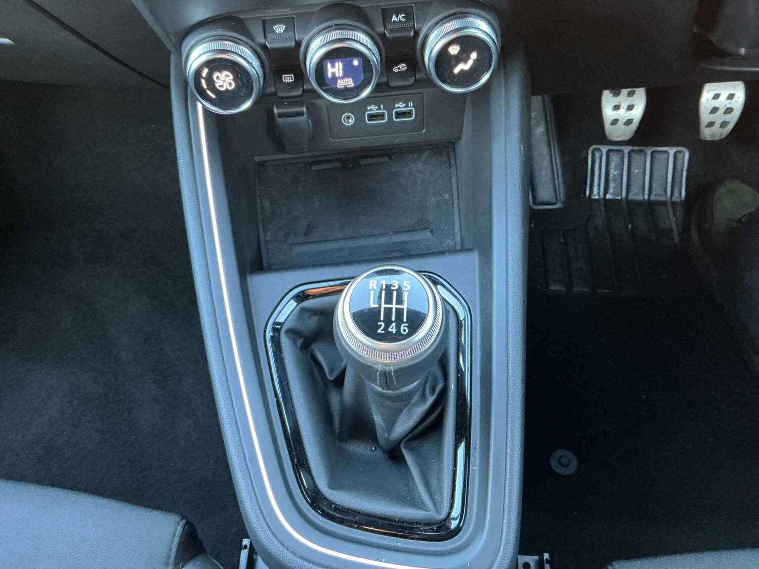 Used Renault Clio 2025 for sale - 77003681: Photo 13