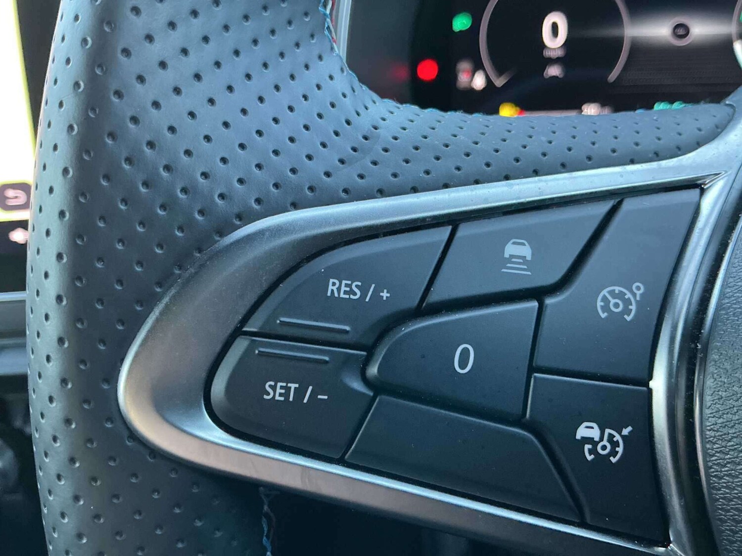 Used Renault Clio 2025 for sale - 77003681: Photo 25