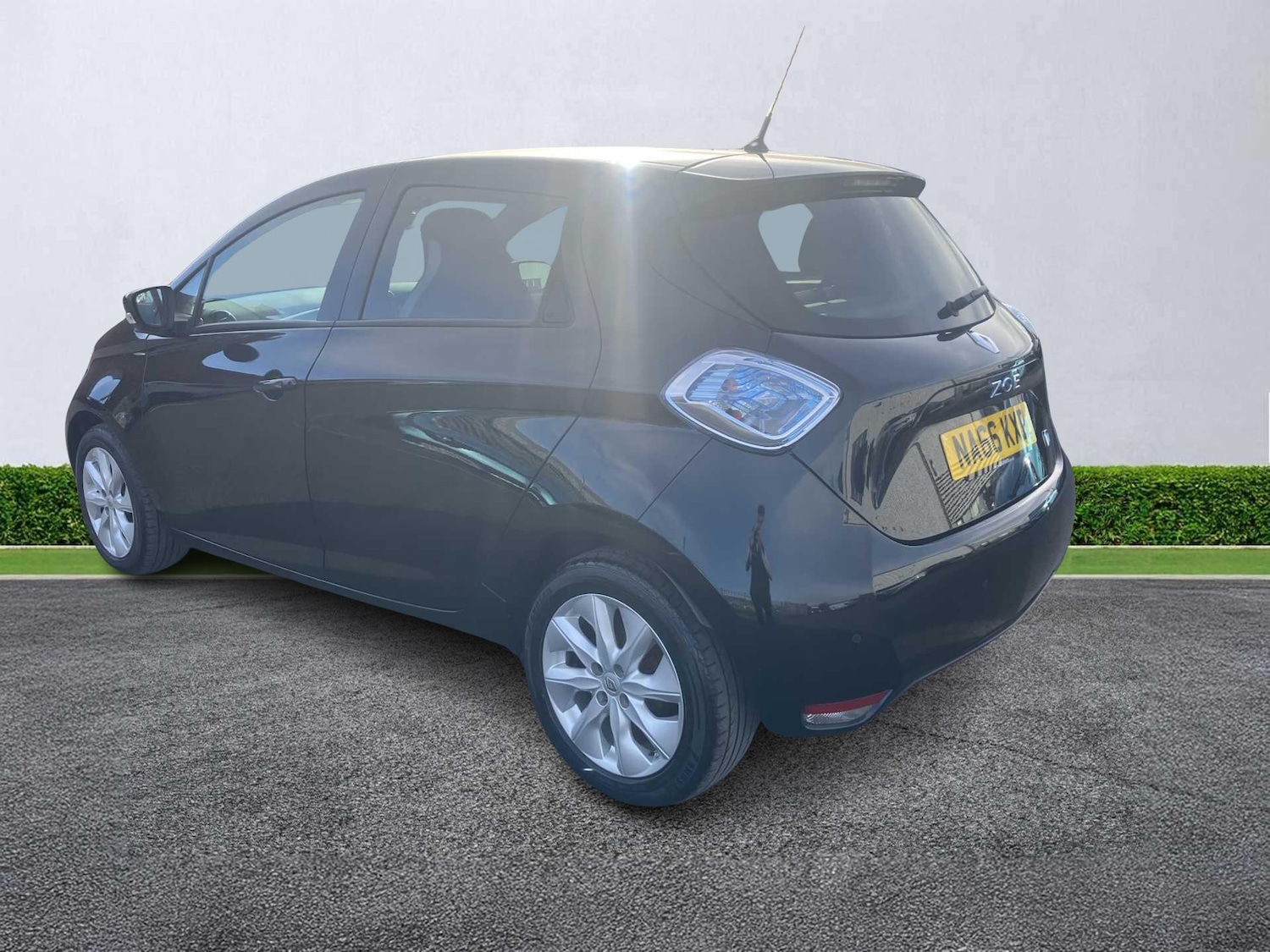 Used Renault Zoe 2016 for sale - 76455293: Photo 2