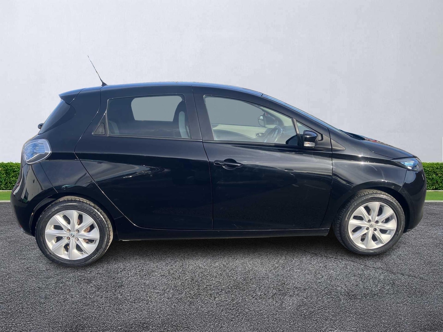 Used Renault Zoe 2016 for sale - 76455293: Photo 3