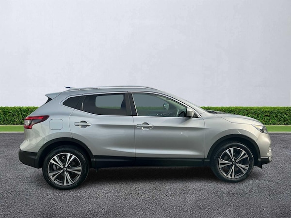 Used Nissan Qashqai 2017 for sale - 76144314: Photo 3