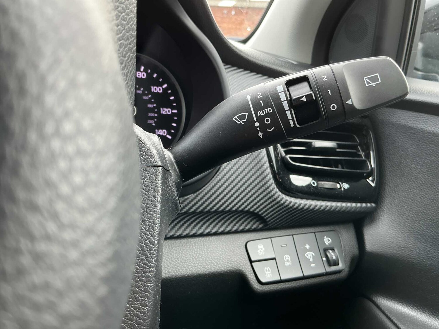 Used Kia Stonic 2022 for sale - 78196089: Photo 26