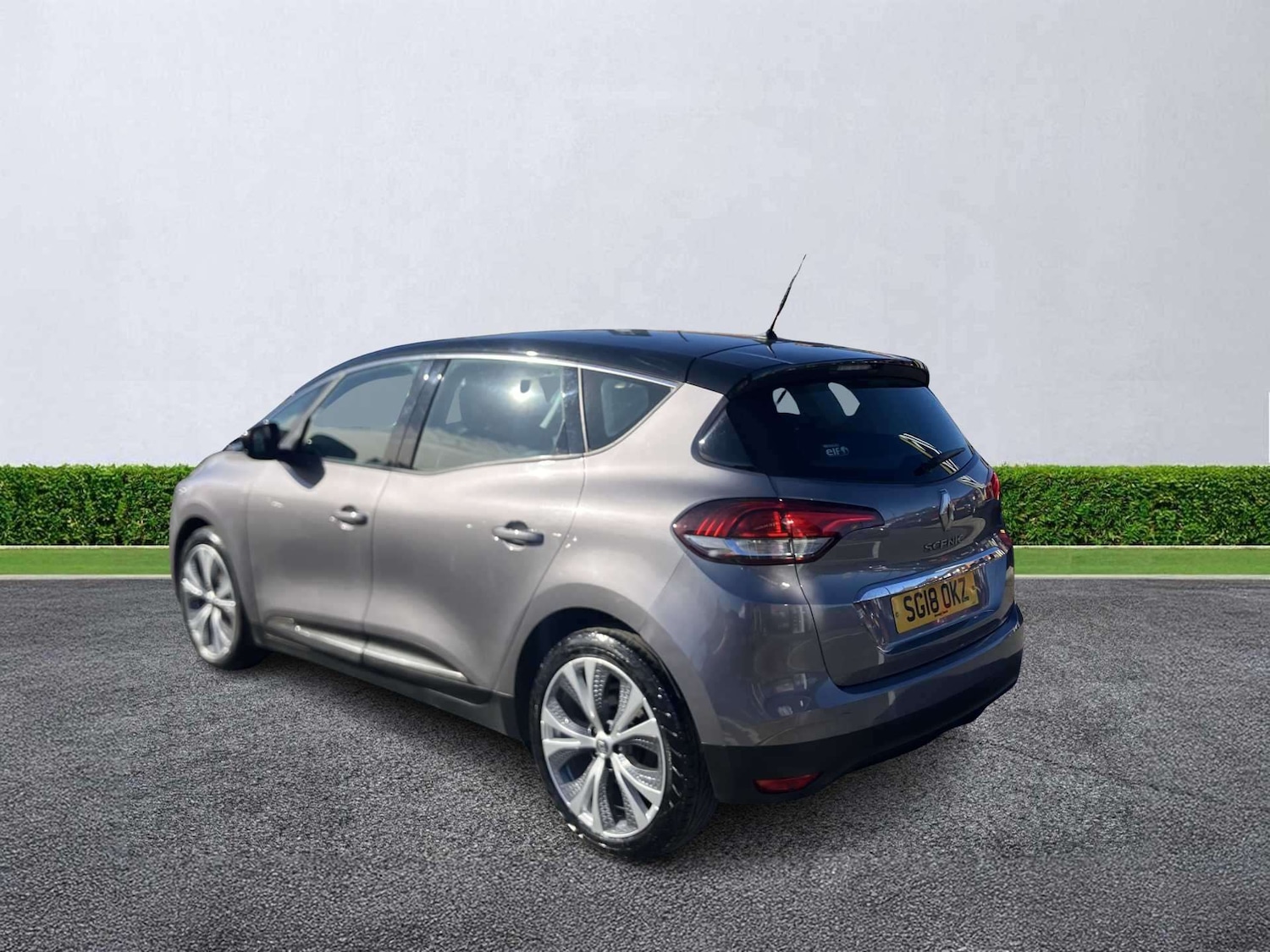 Used Renault Scenic 2018 for sale - 78192555: Photo 2