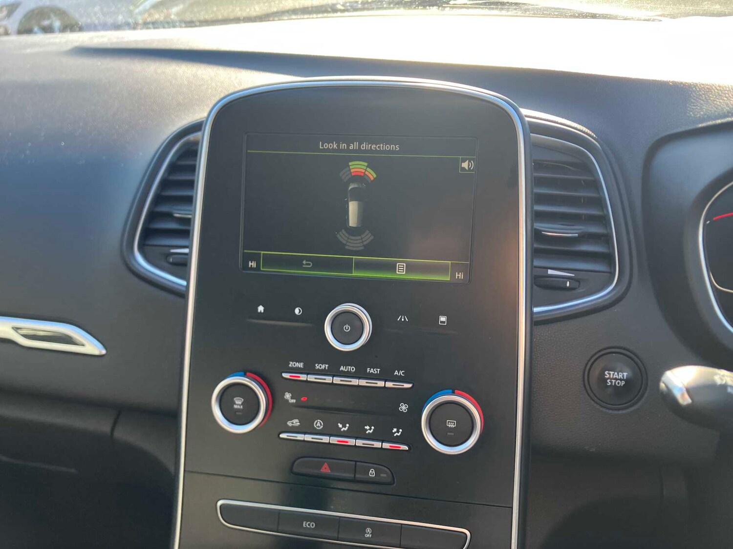 Used Renault Scenic 2018 for sale - 78192555: Photo 21