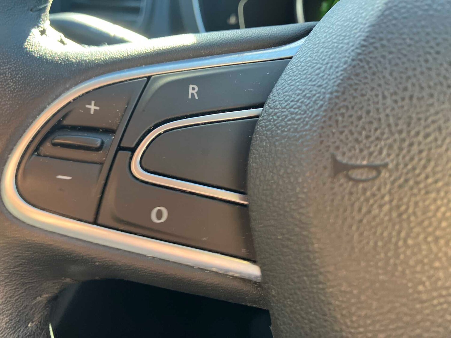 Used Renault Scenic 2018 for sale - 78192555: Photo 24