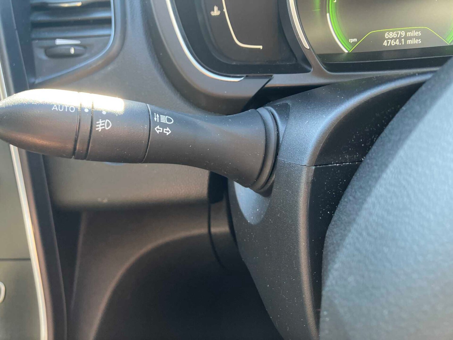 Used Renault Scenic 2018 for sale - 78192555: Photo 25