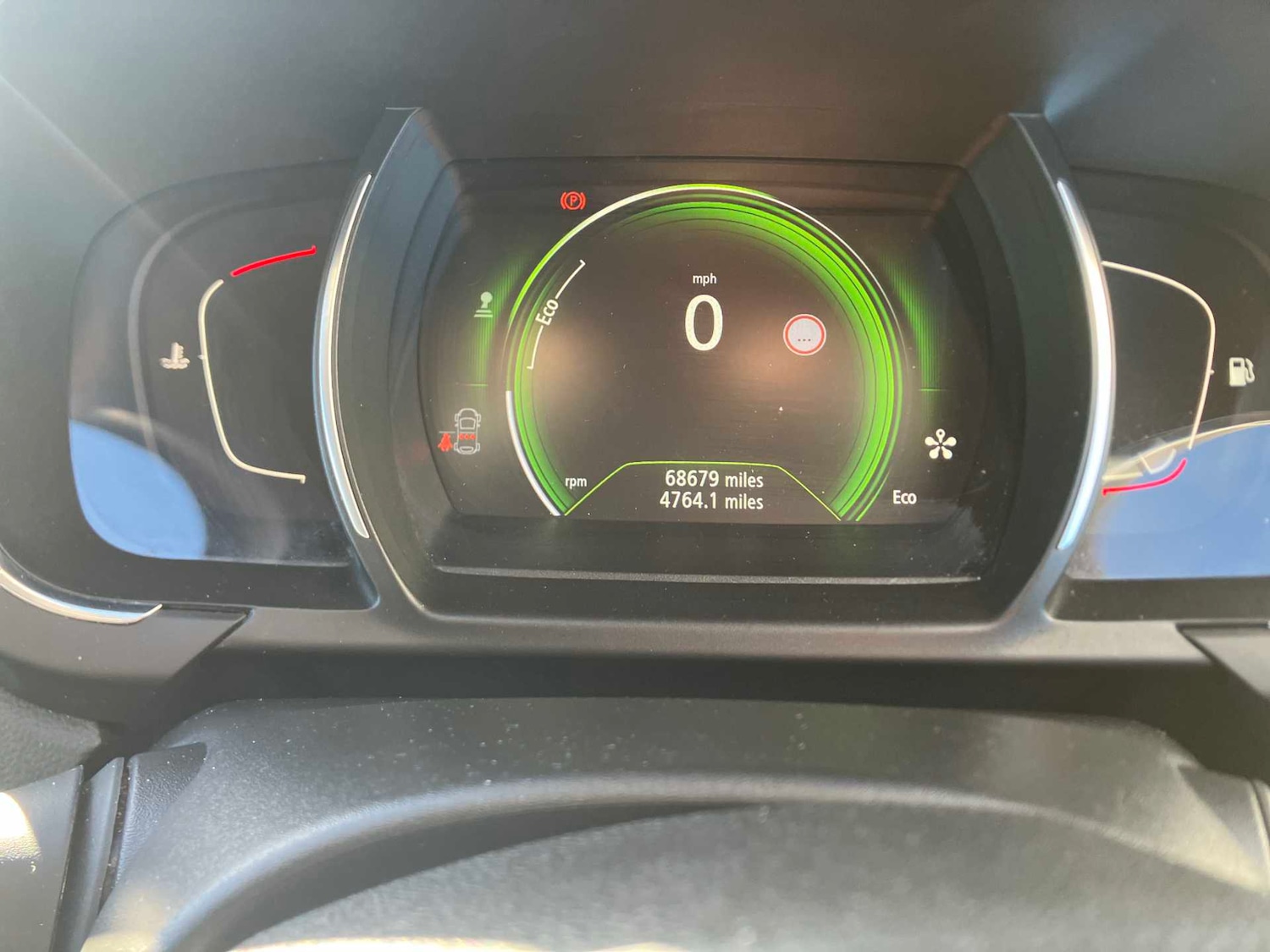 Used Renault Scenic 2018 for sale - 78192555: Photo 9