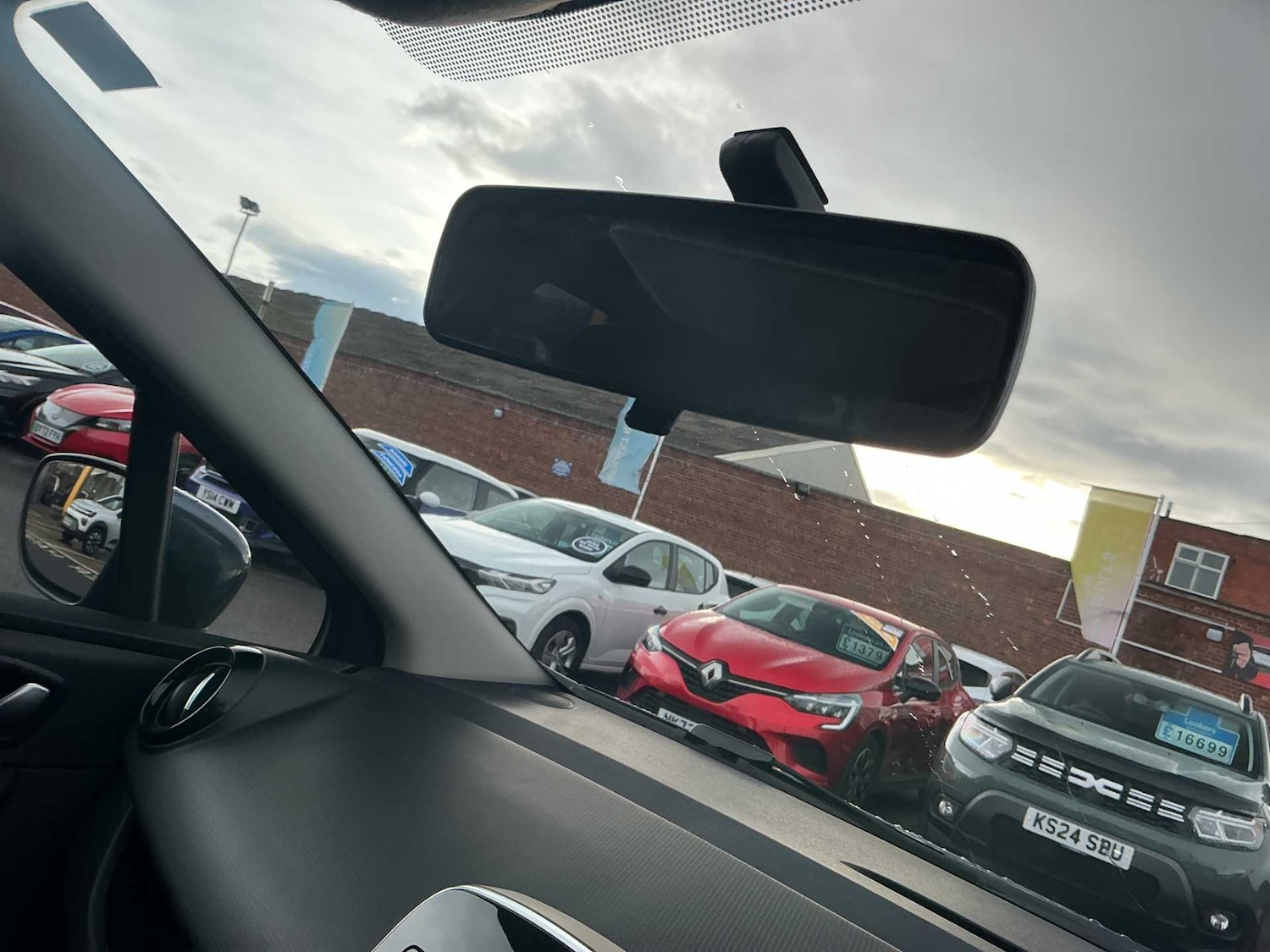 Used Renault Clio 2019 for sale - 76449633: Photo 13