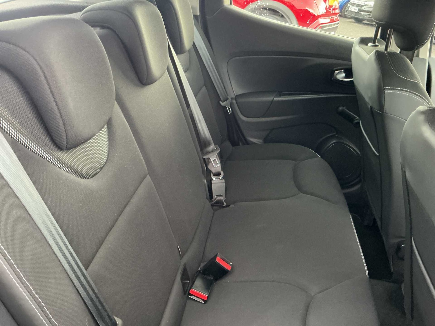 Used Renault Clio 2019 for sale - 76449633: Photo 15