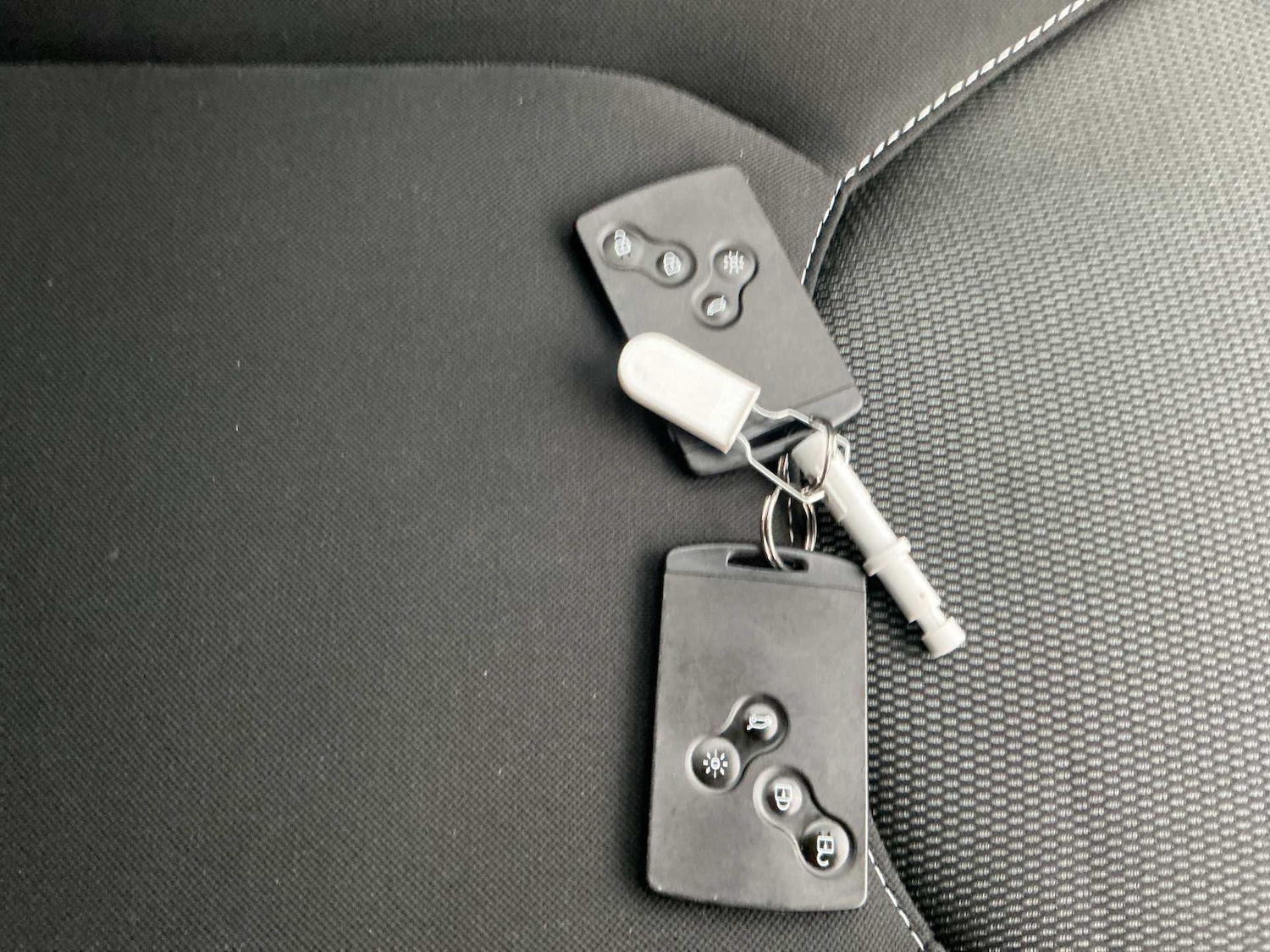 Used Renault Clio 2019 for sale - 76449633: Photo 22