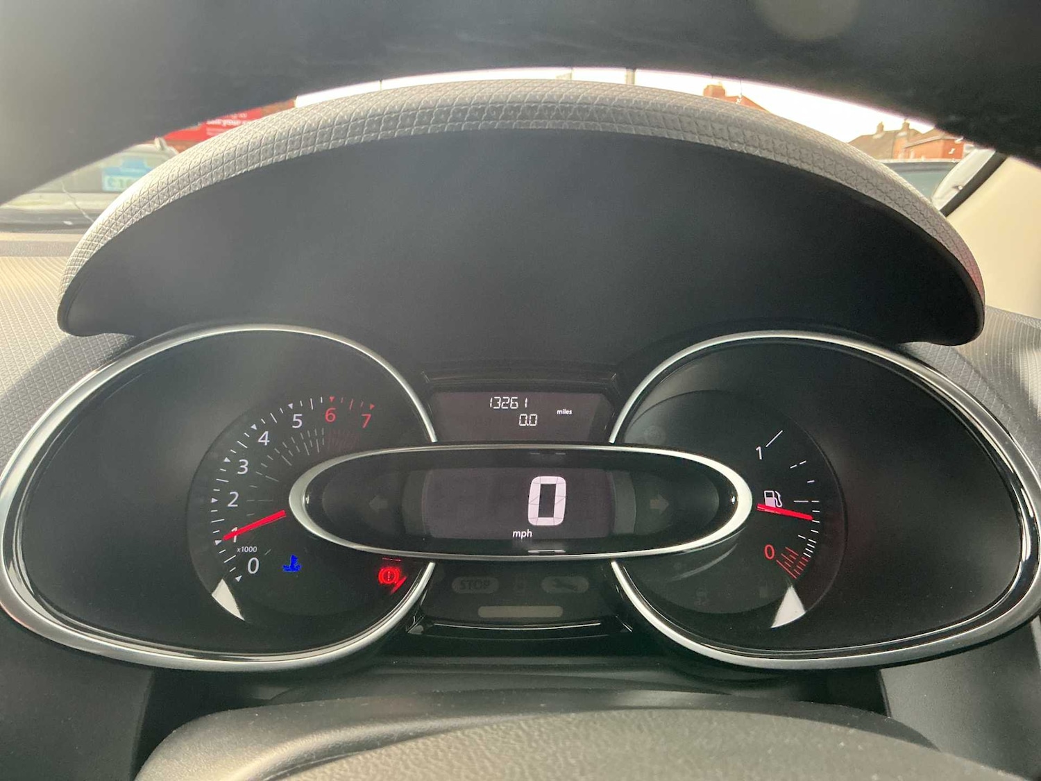 Used Renault Clio 2019 for sale - 76449633: Photo 9