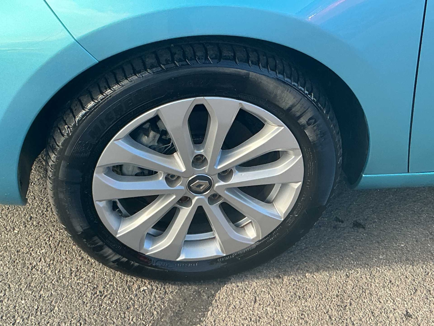Used Renault Zoe 2021 for sale - 76182453: Photo 6