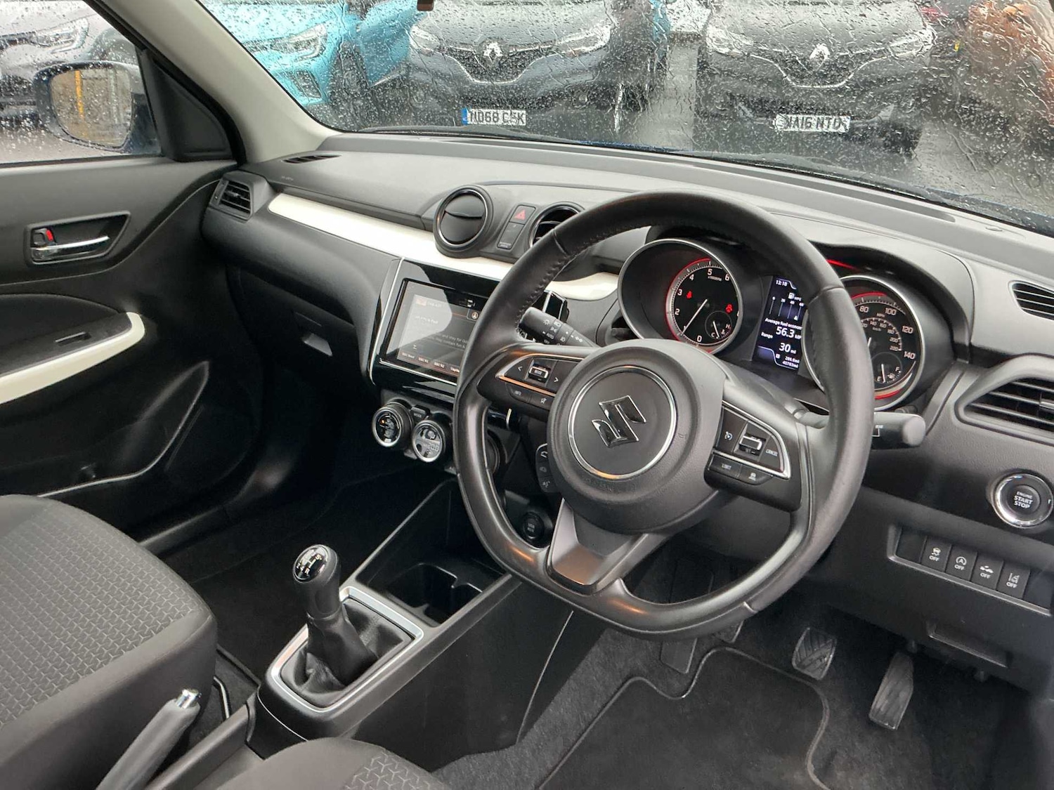 Used Suzuki Swift 2018 for sale - 76947023: Photo 14