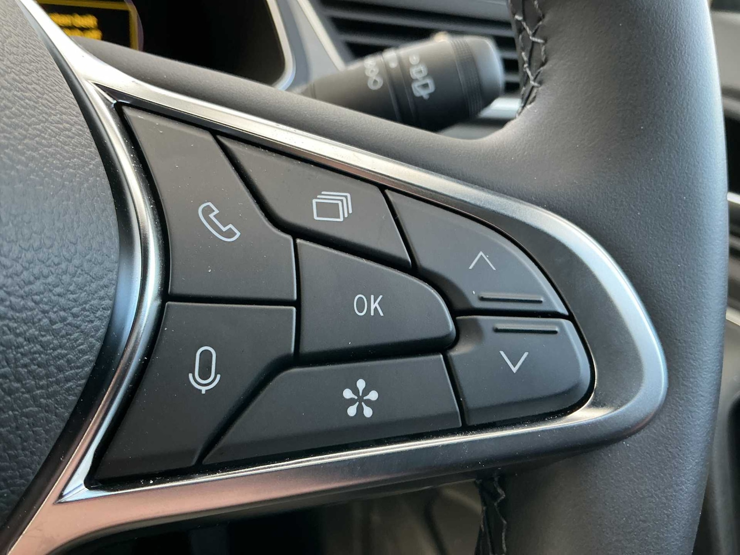 Used Renault Captur 2025 for sale - 77694442: Photo 23