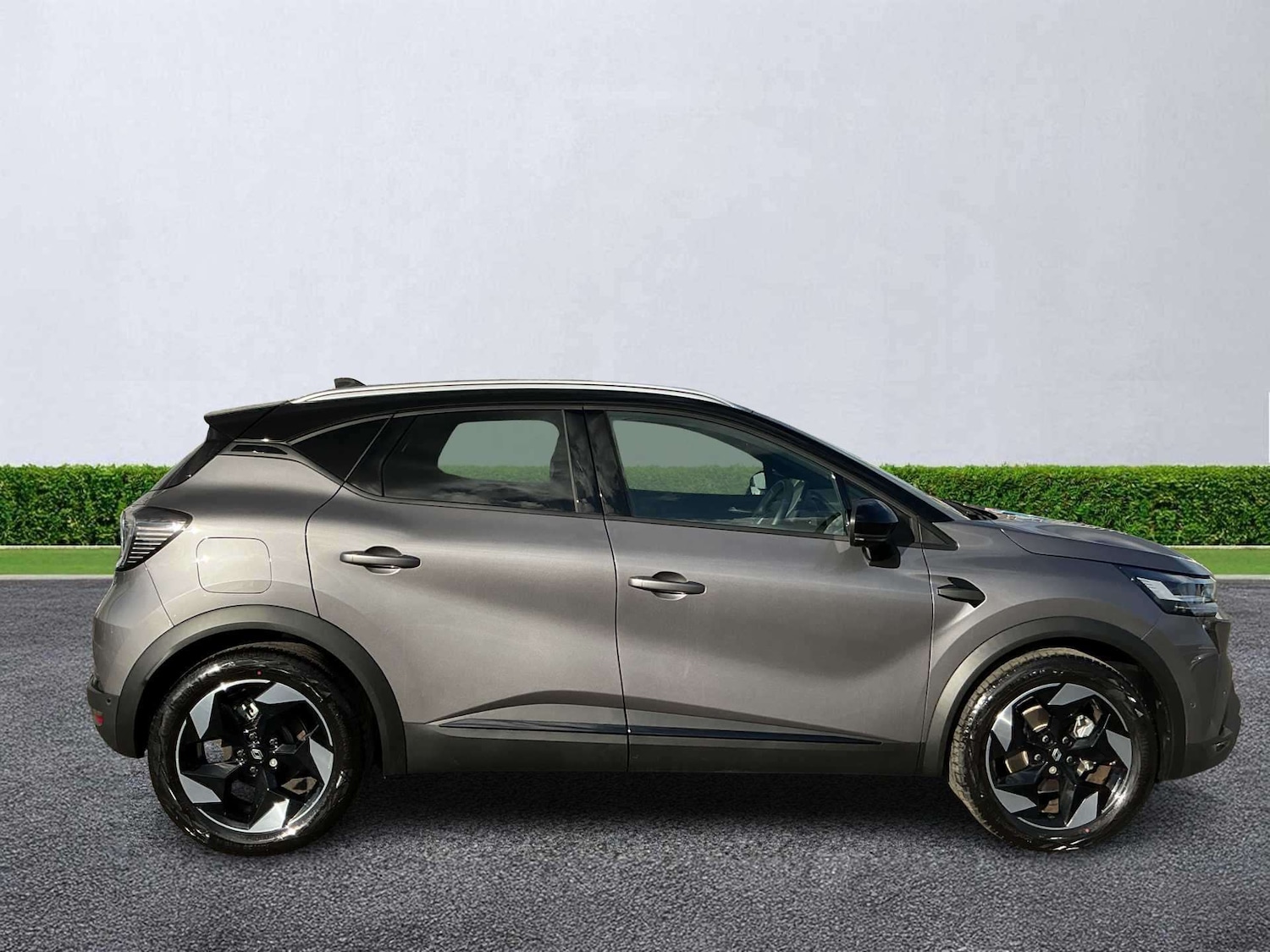 Used Renault Captur 2025 for sale - 77694442: Photo 3