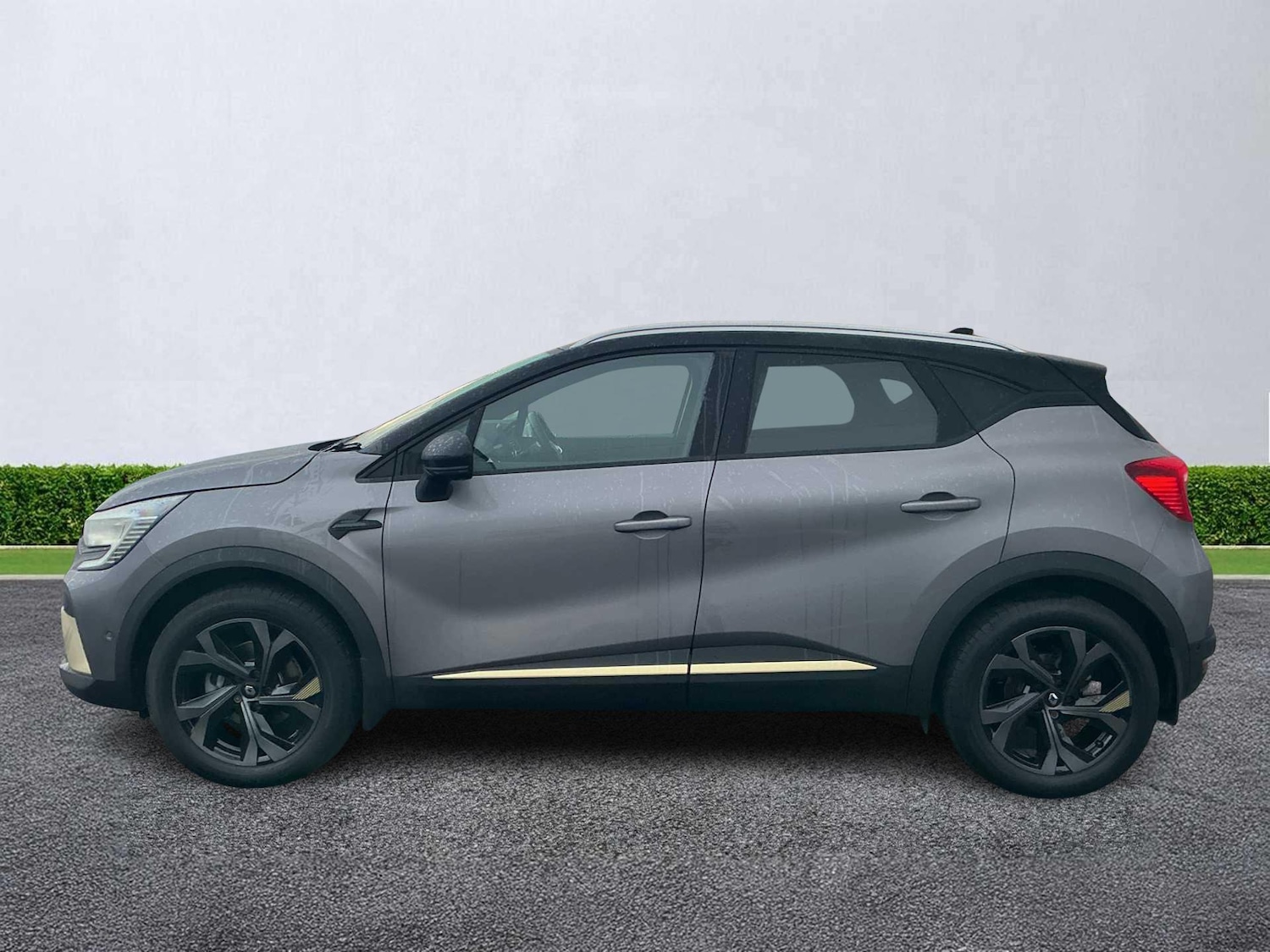 Used Renault Captur 2023 for sale - 76330023: Photo 18