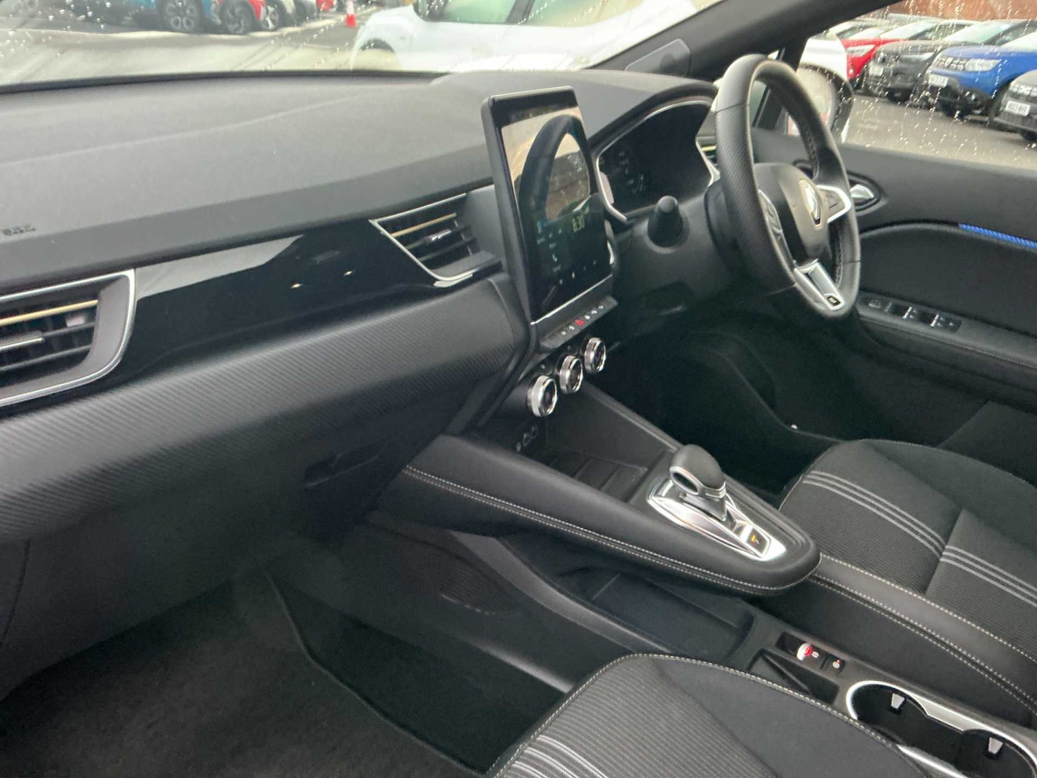 Used Renault Captur 2023 for sale - 76330023: Photo 7