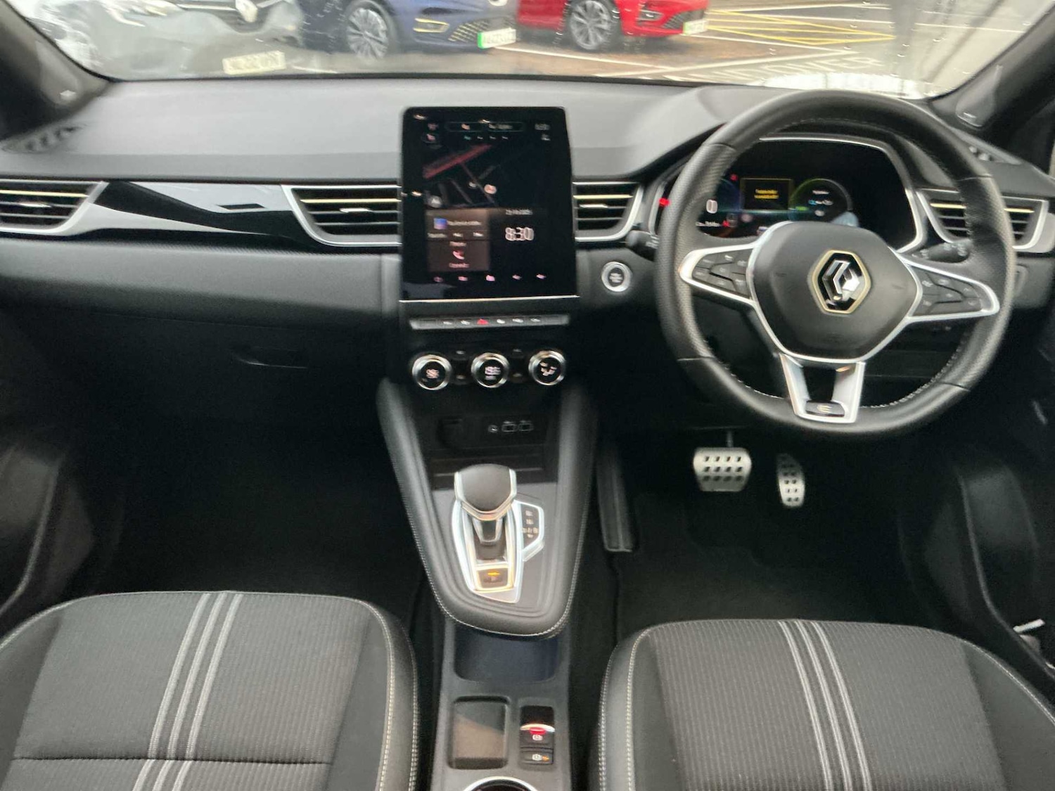 Used Renault Captur 2023 for sale - 76330023: Photo 8