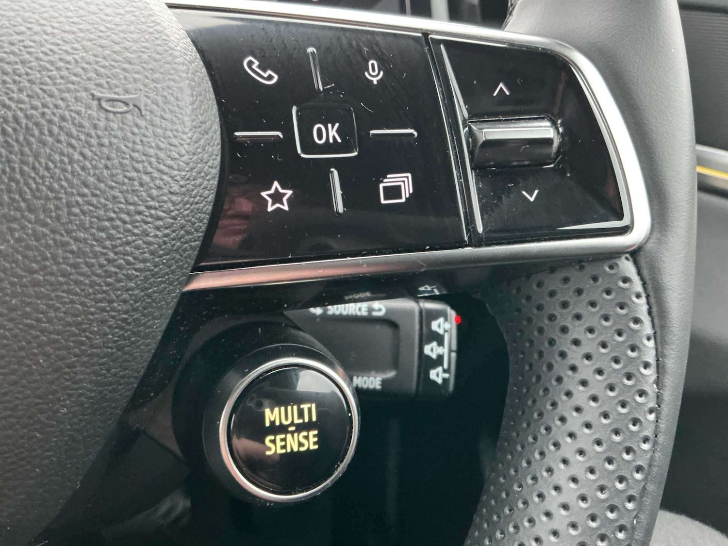 Used Renault Scenic E-Tech 2024 for sale - 77542507: Photo 23