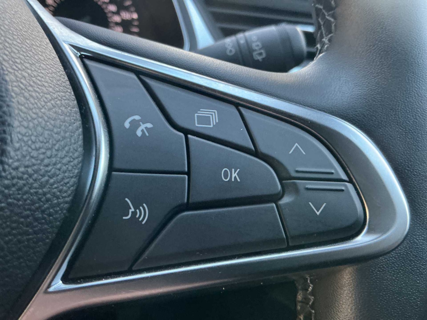 Used Renault Captur 2022 for sale - 76682583: Photo 23