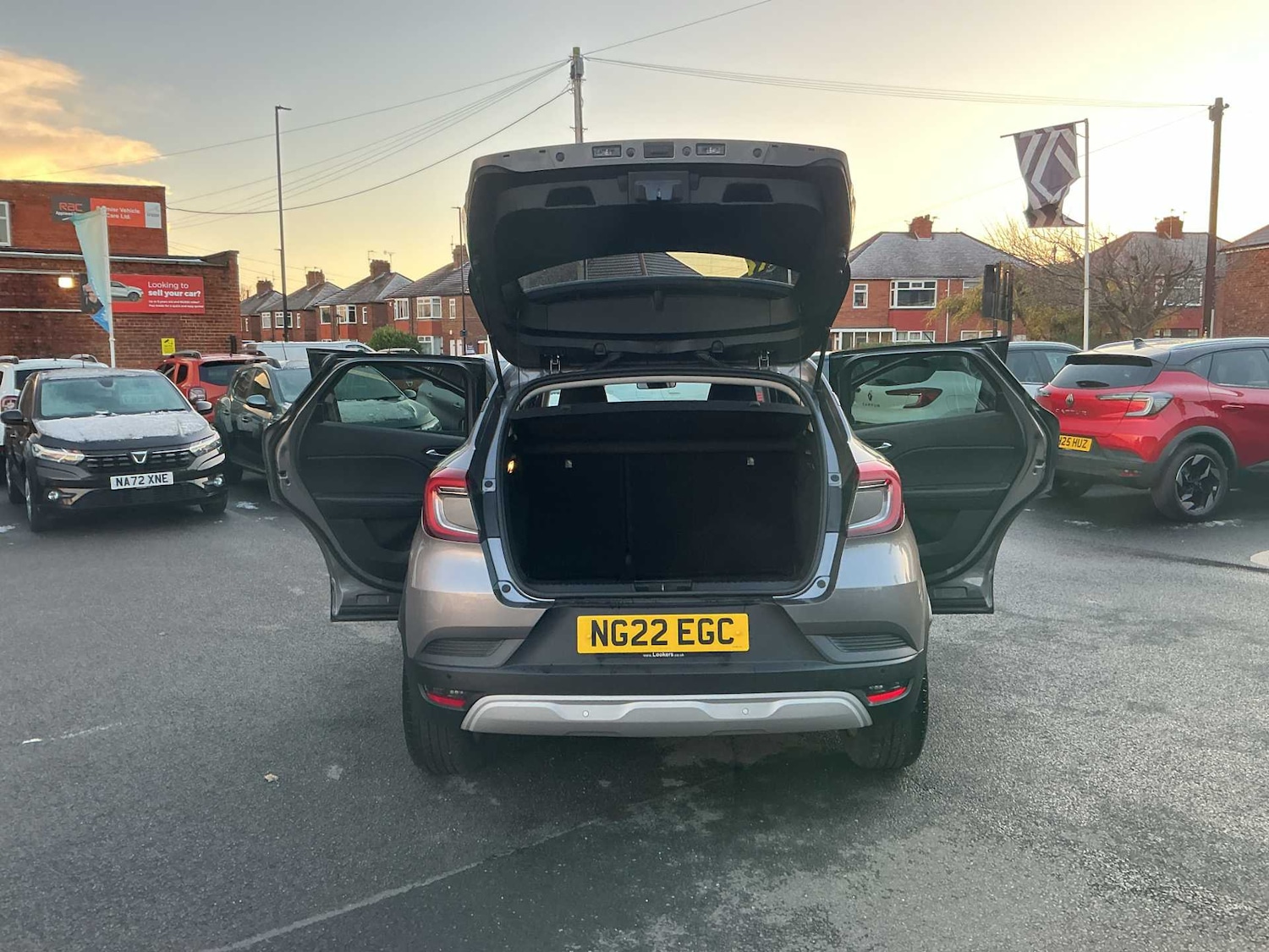 Used Renault Captur 2022 for sale - 76682583: Photo 37