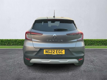 Used Renault Captur 2022 for sale - 76682583: Photo