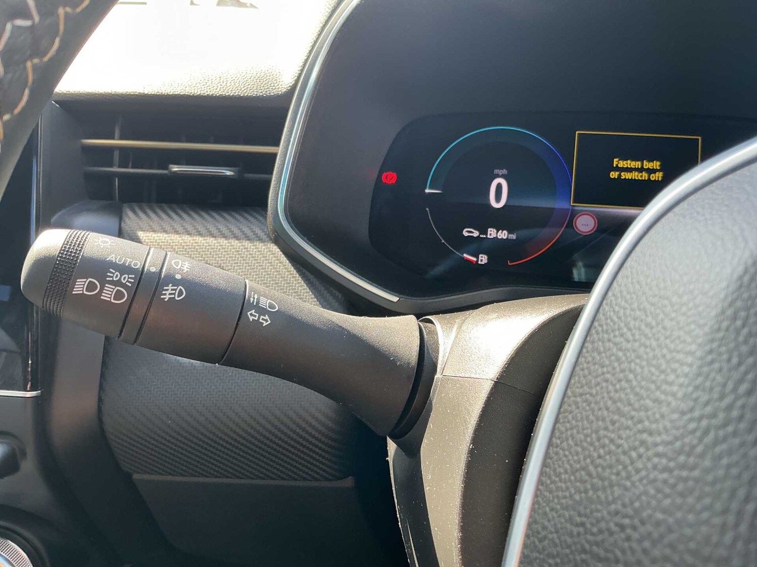 Used Renault Clio 2023 for sale - 78196109: Photo 23