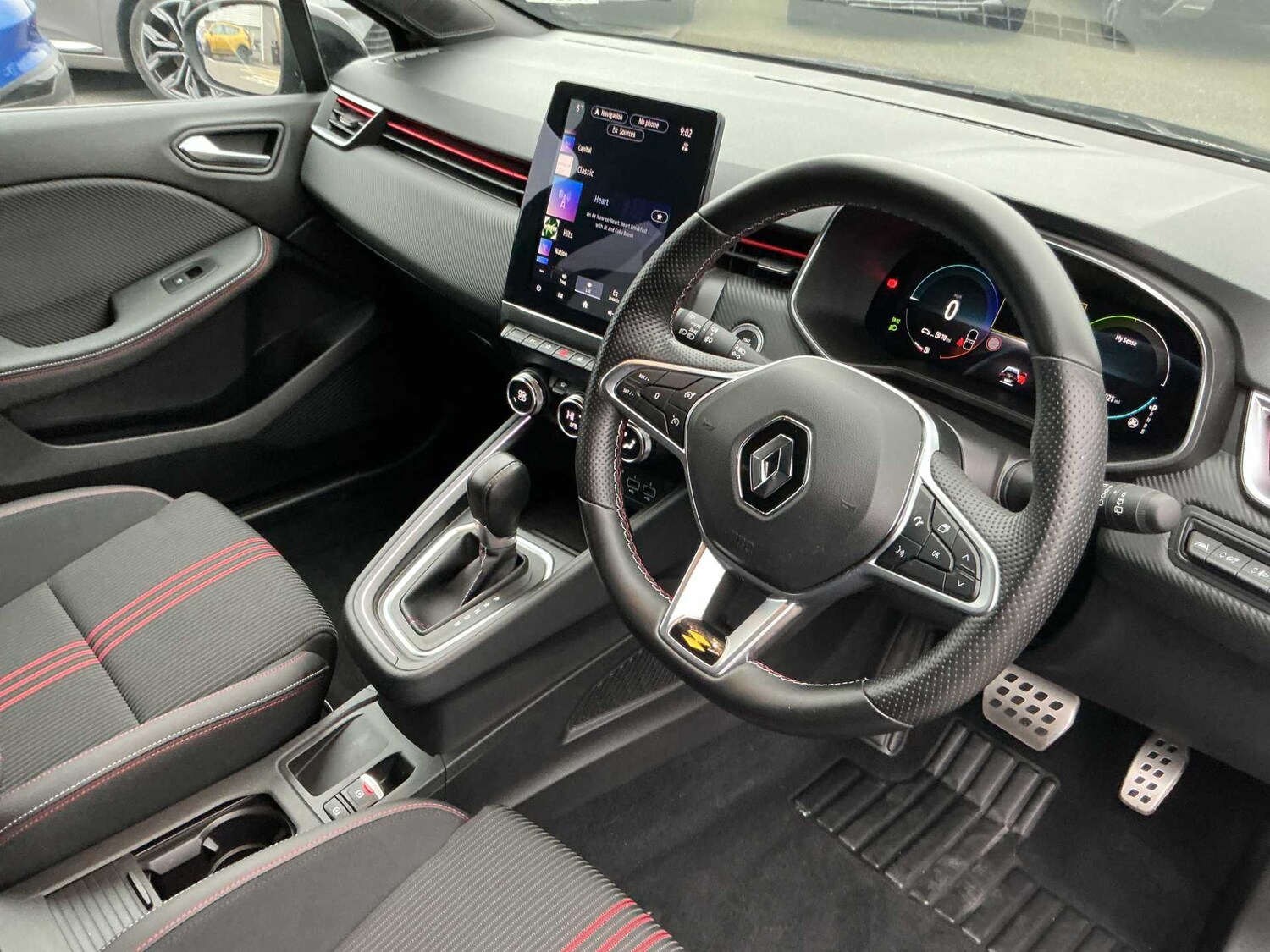 Used Renault Clio 2023 for sale - 78106324: Photo 14