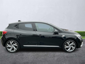 Used Renault Clio 2023 for sale - 78106324: Photo