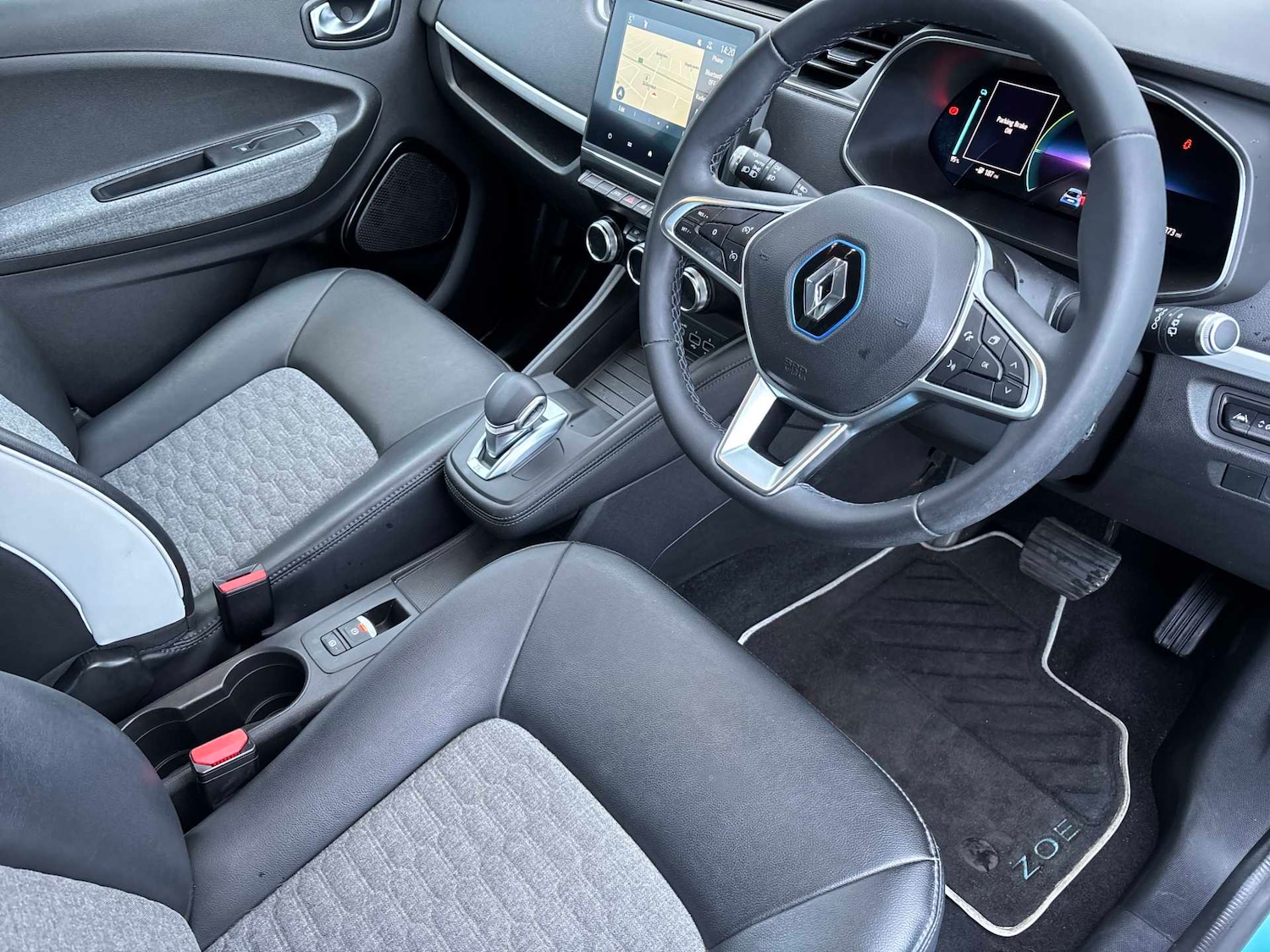 Used Renault Zoe 2021 for sale - 76687328: Photo 14