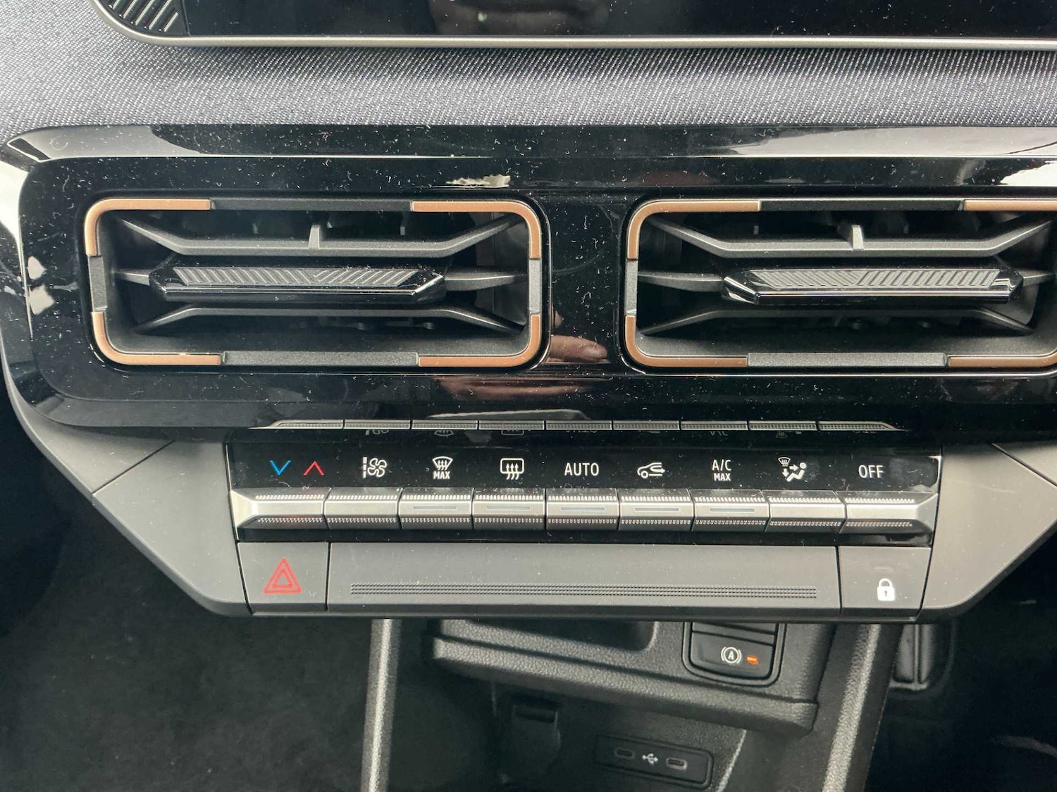 Used Renault 4 2025 for sale - 76129012: Photo 11