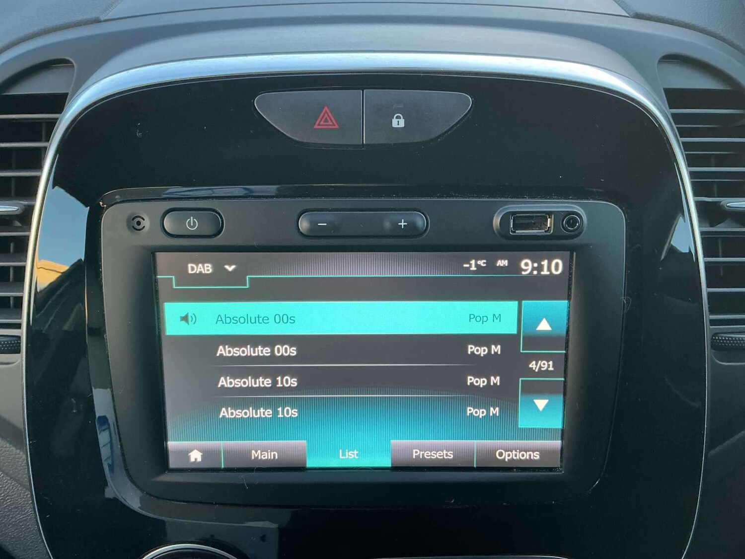 Used Renault Captur 2019 for sale - 77528917: Photo 10