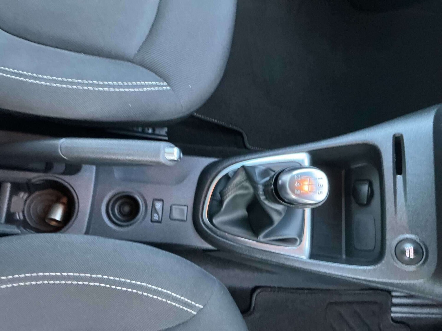 Used Renault Captur 2019 for sale - 77528917: Photo 12