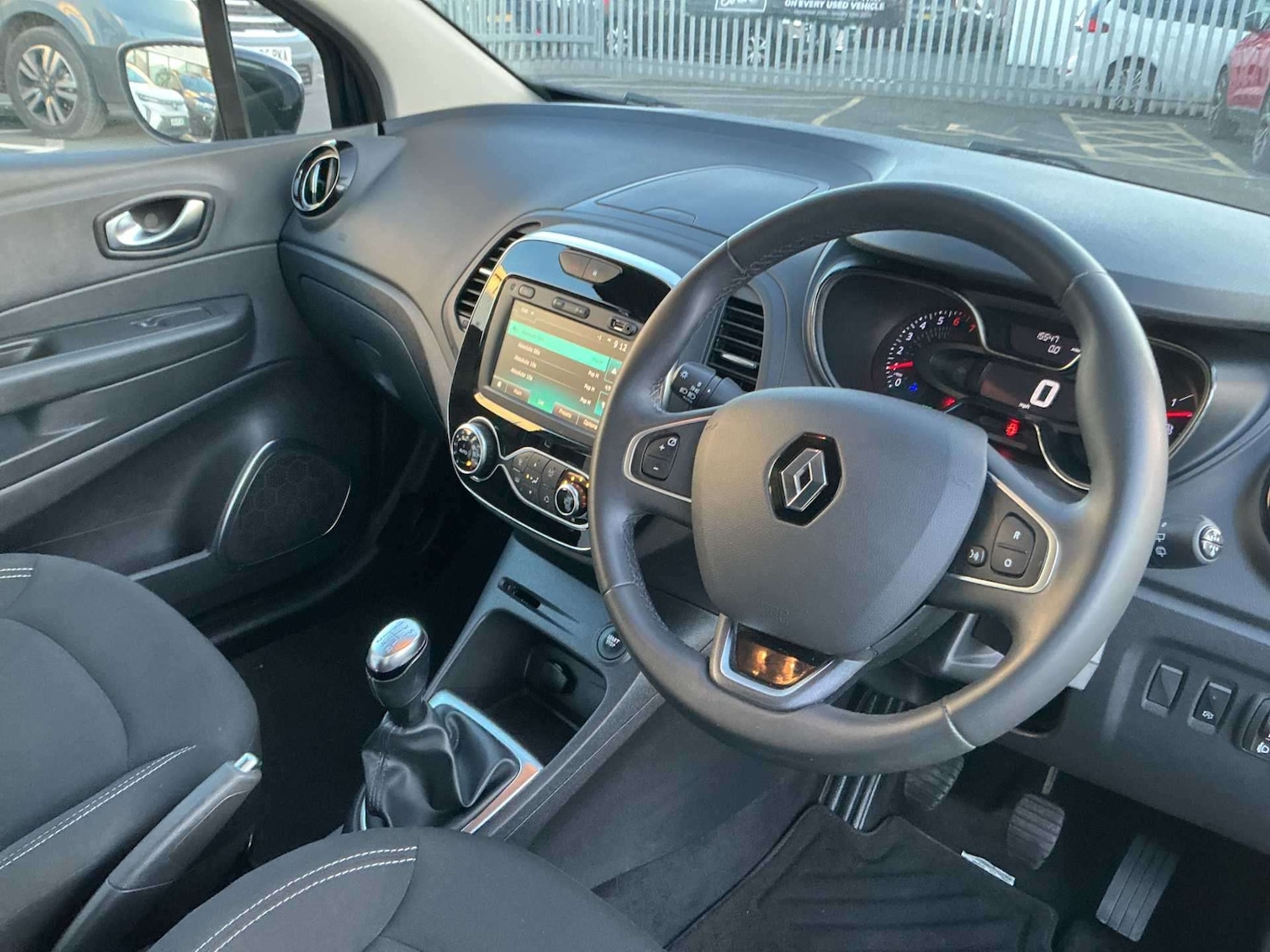 Used Renault Captur 2019 for sale - 77528917: Photo 14