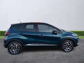 Used Renault Captur 2019 for sale - 77528917: Photo