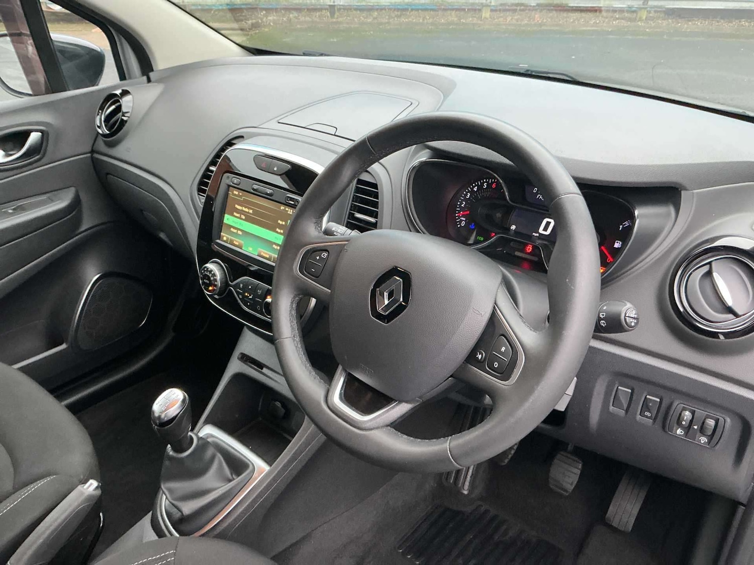 Used Renault Captur 2019 for sale - 77024261: Photo 15
