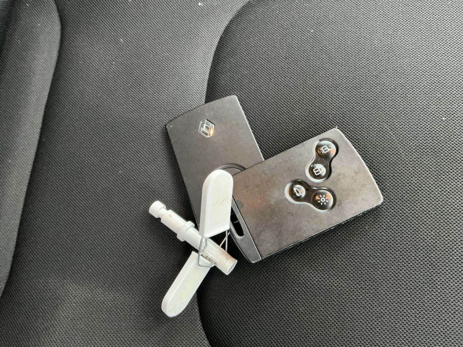 Used Renault Captur 2019 for sale - 77024261: Photo 32