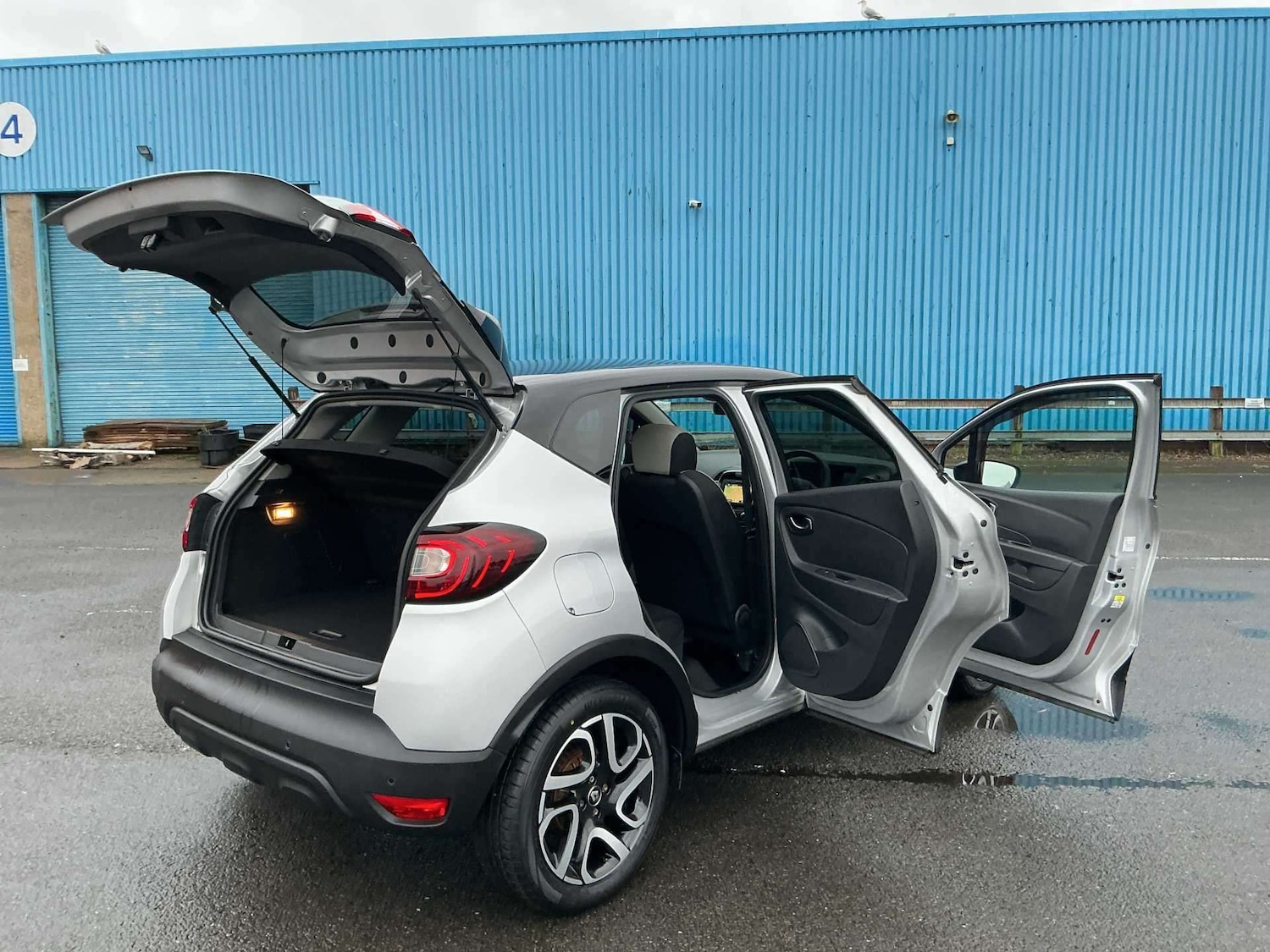 Used Renault Captur 2019 for sale - 77024261: Photo 34