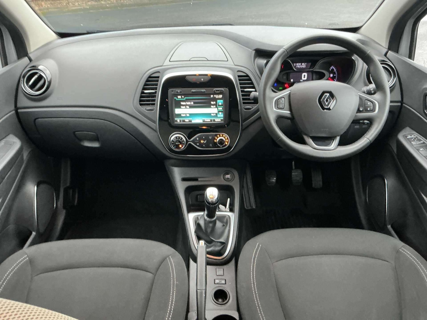 Used Renault Captur 2019 for sale - 77024261: Photo 9