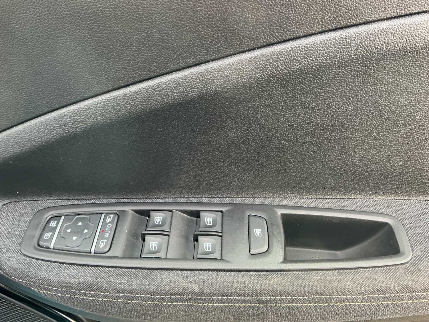 Used Renault Zoe 2023 for sale - 76144310: Photo 20