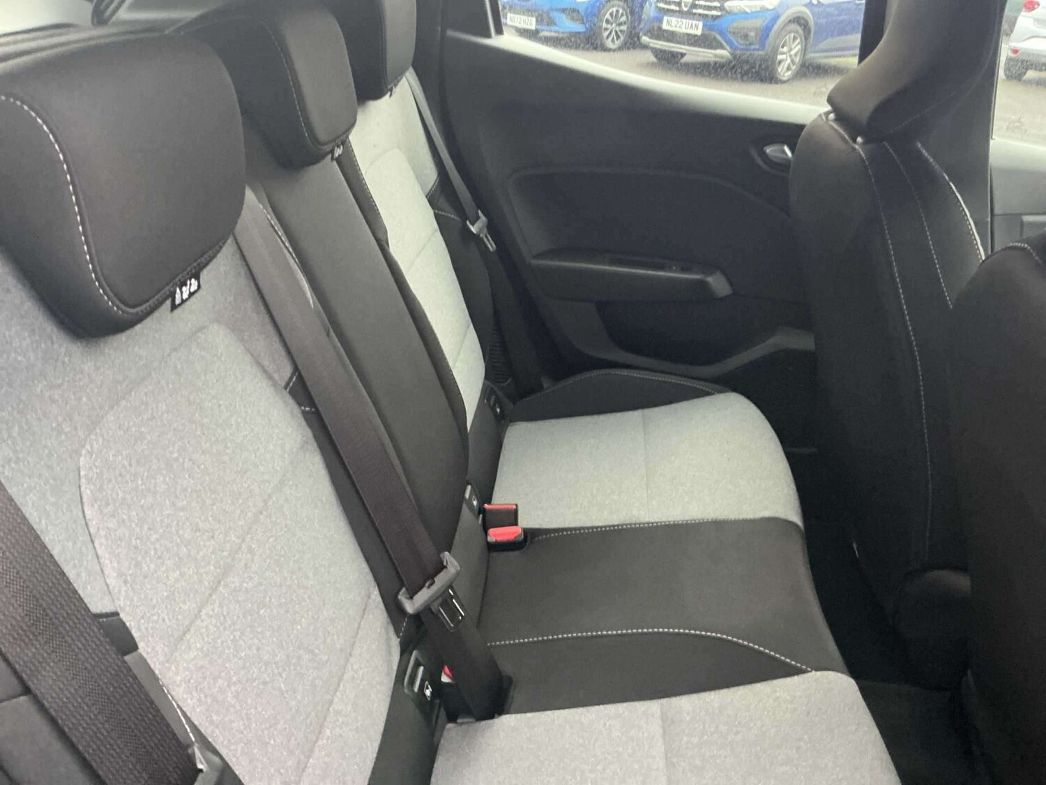 Used Renault Clio 2024 for sale - 77488260: Photo 15