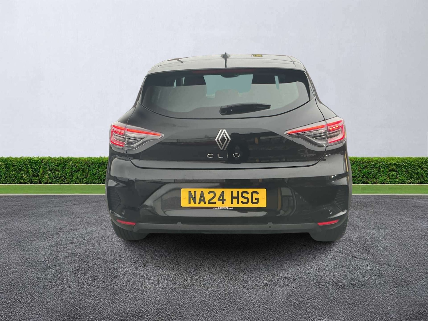 Used Renault Clio 2024 for sale - 77488260: Photo 4