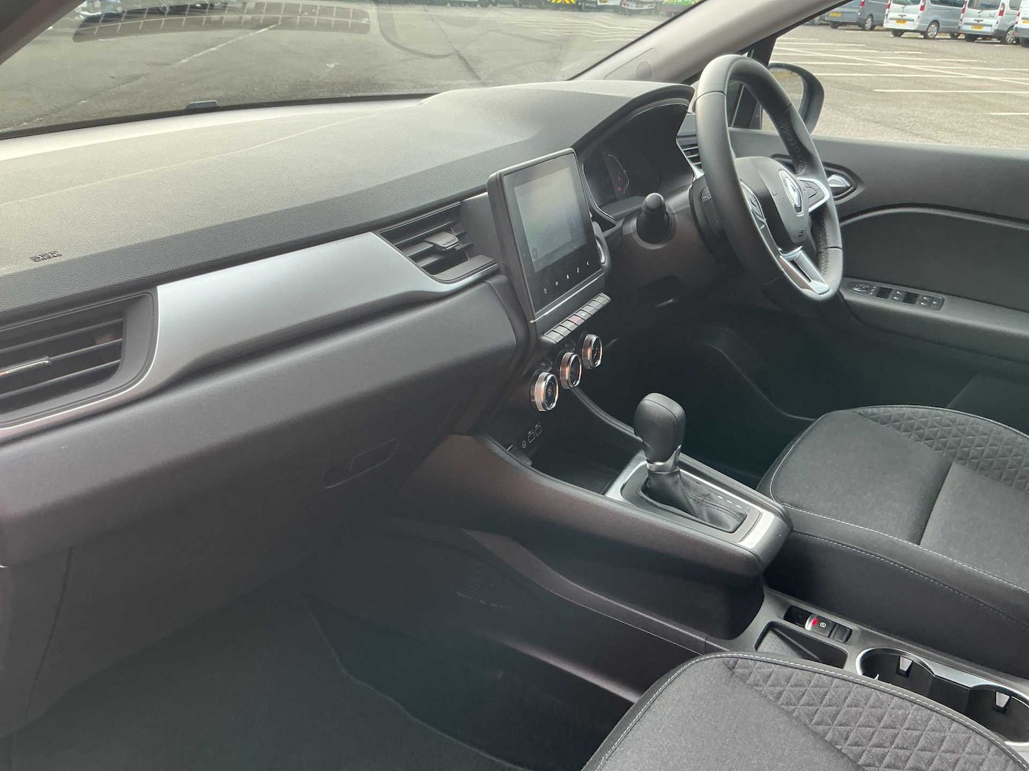 Used Renault Captur 2024 for sale - 78011657: Photo 7