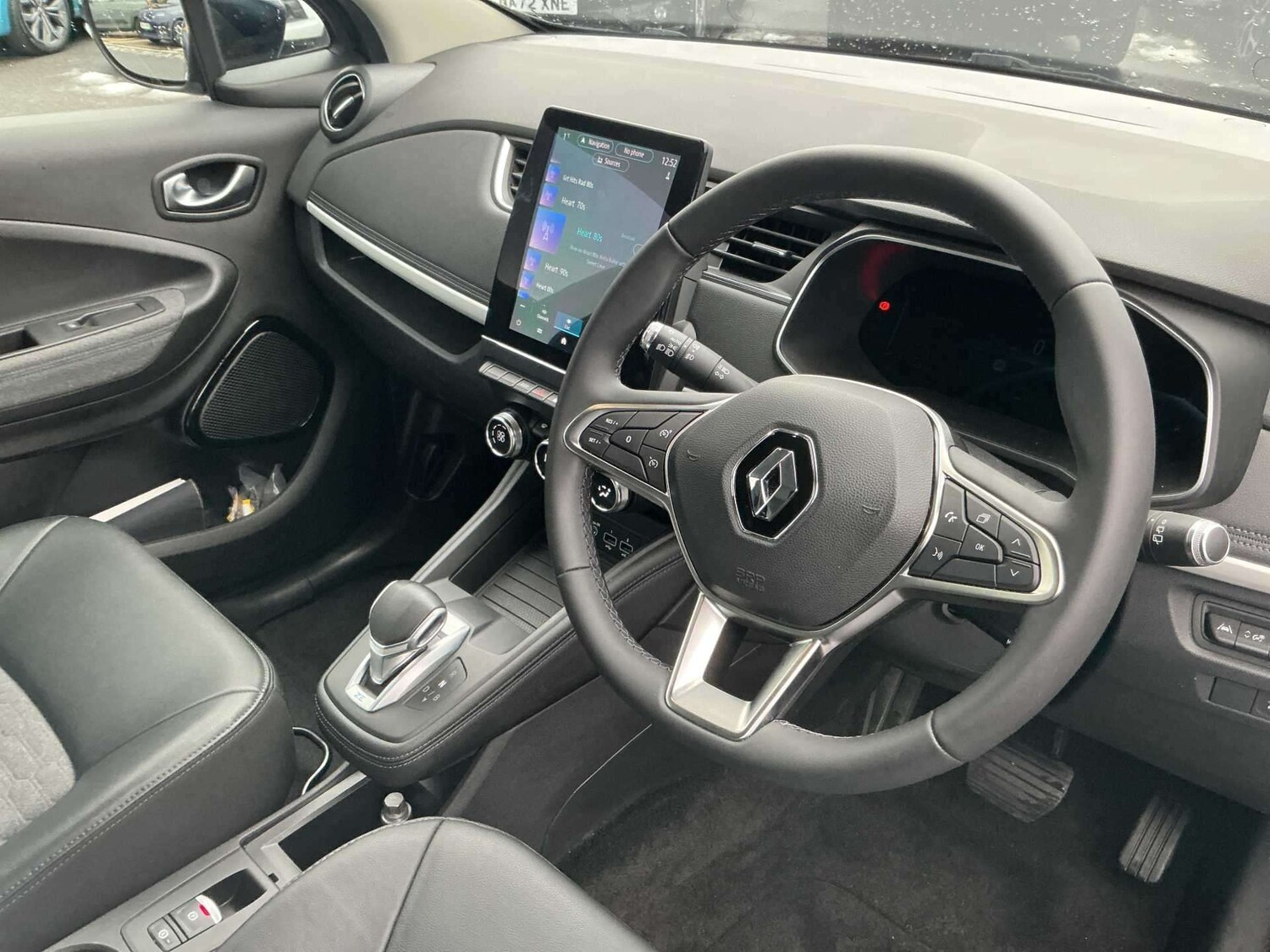 Used Renault Zoe 2021 for sale - 77489194: Photo 14