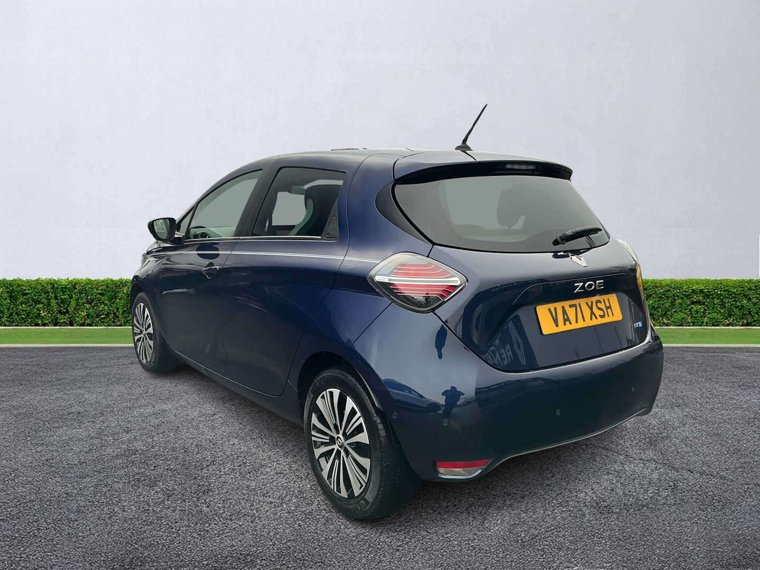 Used Renault Zoe 2021 for sale - 77489194: Photo 2